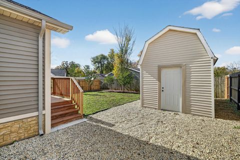 Tiny photo for 42362 N Poplar Street, Antioch, IL 60002 (MLS # 12513861)