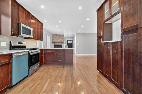 Tiny photo for 42362 N Poplar Street, Antioch, IL 60002 (MLS # 12513861)