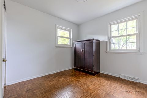 Tiny photo for 847 E Cooper Drive, Palatine, IL 60074 (MLS # 12477318)