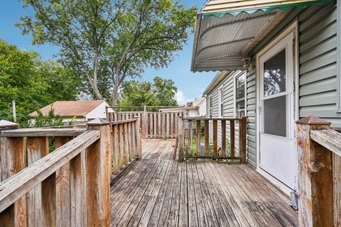 Tiny photo for 506 N Garfield Street, Lombard, IL 60148 (MLS # 12493339)