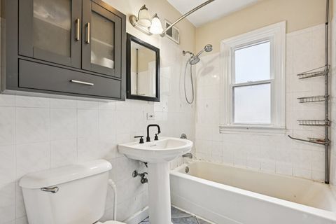 Tiny photo for 506 N Garfield Street, Lombard, IL 60148 (MLS # 12493339)