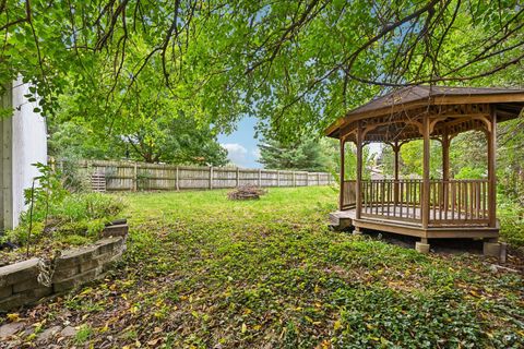 Tiny photo for 506 N Garfield Street, Lombard, IL 60148 (MLS # 12493339)