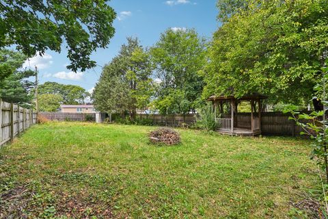 Tiny photo for 506 N Garfield Street, Lombard, IL 60148 (MLS # 12493339)