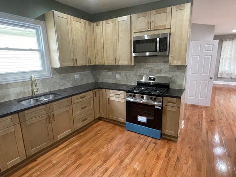 Tiny photo for 5634 S Hoyne Avenue, Chicago, IL 60636 (MLS # 12797223)