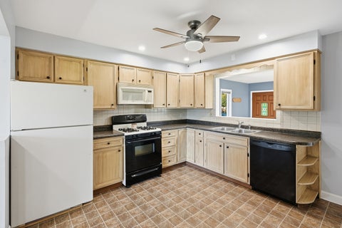 Tiny photo for 3443 PHILLIPS Avenue, Steger, IL 60475 (MLS # 12770180)