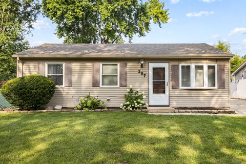 Tiny photo for 207 Hampdon Court, Bolingbrook, IL 60440 (MLS # 12465444)