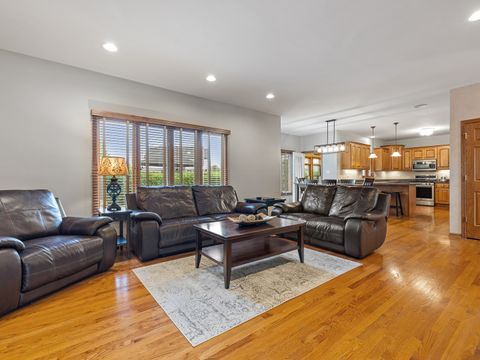 Tiny photo for 8530 Radcliffe Road, Tinley Park, IL 60487 (MLS # 12512455)