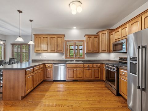 Tiny photo for 8530 Radcliffe Road, Tinley Park, IL 60487 (MLS # 12512455)