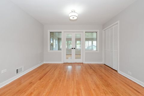 Tiny photo for 10041 S Saint Louis Avenue, Evergreen Park, IL 60805 (MLS # 12484811)