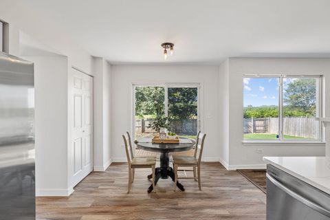 Tiny photo for 147 Willow Bend, Bolingbrook, IL 60490 (MLS # 12490619)