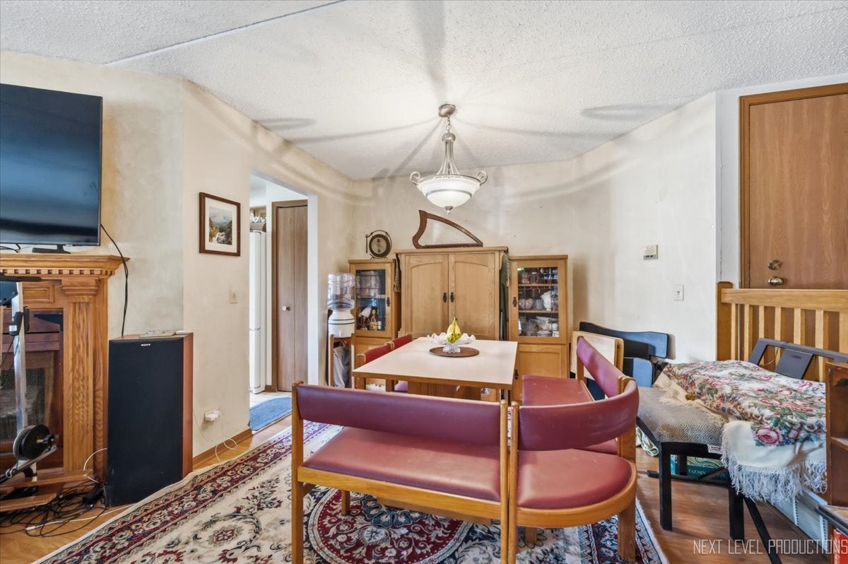 457 Valley Drive 202