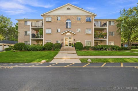 Photo of 457 Valley Drive #202, Naperville, IL 60563 (MLS # 12742494)
