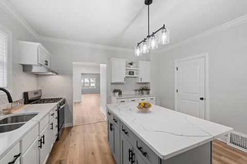 Tiny photo for 15711 Lowe Avenue, Harvey, IL 60426 (MLS # 12456174)