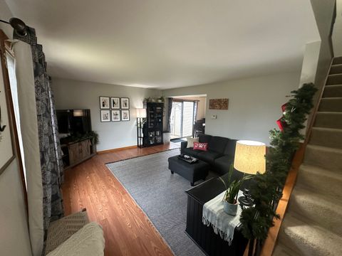 Tiny photo for 768 Lake Road, New Lenox, IL 60451 (MLS # 12522570)