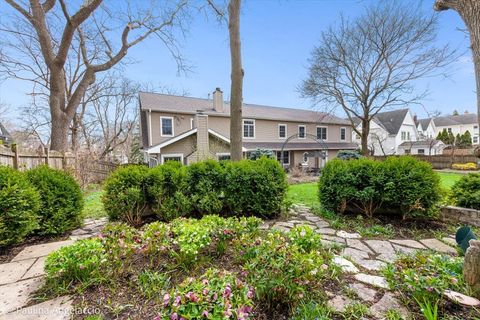 Tiny photo for 528 S Cook Street, Barrington, IL 60010 (MLS # 12607722)