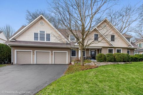 528 S Cook Street Barrington IL 60010