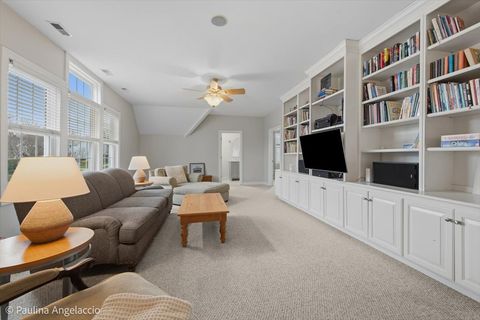 Tiny photo for 528 S Cook Street, Barrington, IL 60010 (MLS # 12607722)