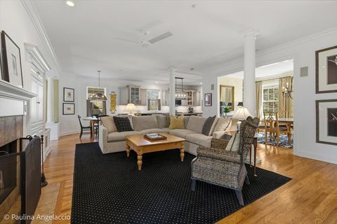 Tiny photo for 528 S Cook Street, Barrington, IL 60010 (MLS # 12607722)