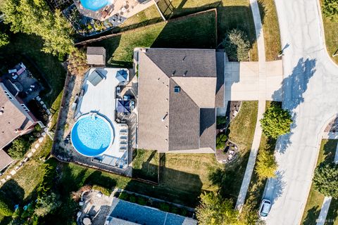 Tiny photo for 19608 Ridgemont Drive, Tinley Park, IL 60487 (MLS # 12576697)