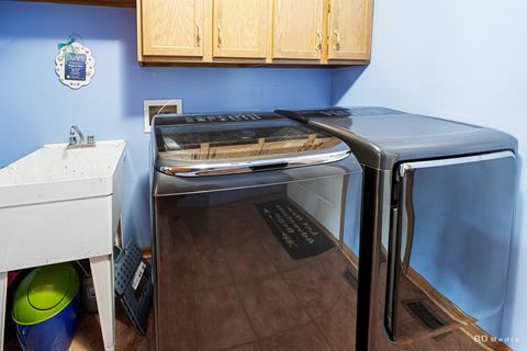 Tiny photo for 19608 Ridgemont Drive, Tinley Park, IL 60487 (MLS # 12576697)