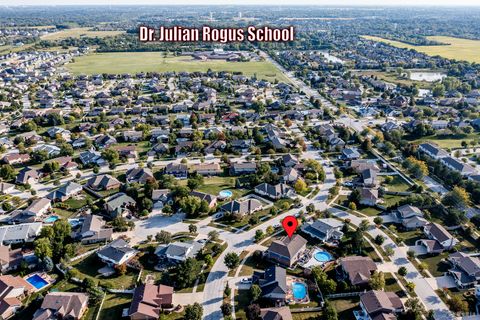 Tiny photo for 19608 Ridgemont Drive, Tinley Park, IL 60487 (MLS # 12576697)