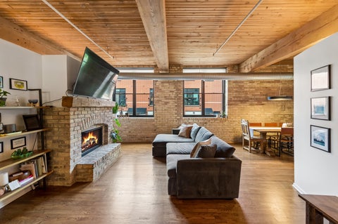 Tiny photo for 2911 N Western Avenue #111, Chicago, IL 60618 (MLS # 12762986)