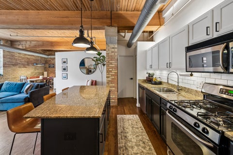 Tiny photo for 2911 N Western Avenue #111, Chicago, IL 60618 (MLS # 12762986)