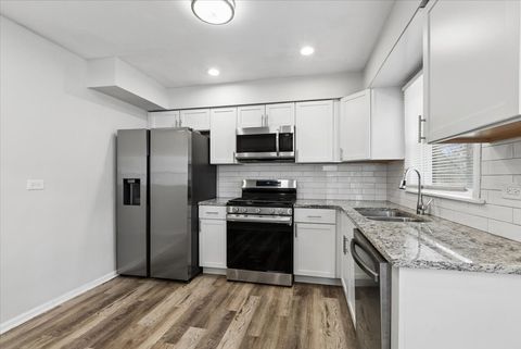 Tiny photo for 17917 Ashland Avenue, Homewood, IL 60430 (MLS # 12610834)