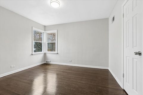 Tiny photo for 17917 Ashland Avenue, Homewood, IL 60430 (MLS # 12610834)