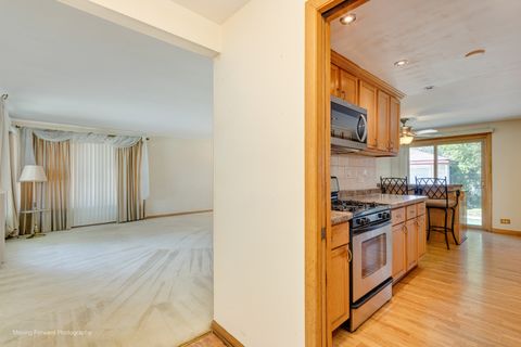 Tiny photo for 15354 Dobson Avenue, South Holland, IL 60473 (MLS # 12450538)