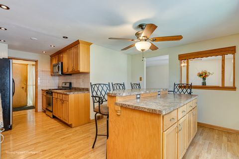 Tiny photo for 15354 Dobson Avenue, South Holland, IL 60473 (MLS # 12450538)