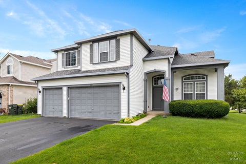 Tiny photo for 521 Winslow Way, Lake In The Hills, IL 60156 (MLS # 12695823)