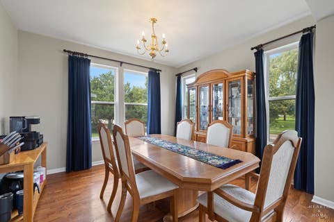 Tiny photo for 521 Winslow Way, Lake In The Hills, IL 60156 (MLS # 12695823)
