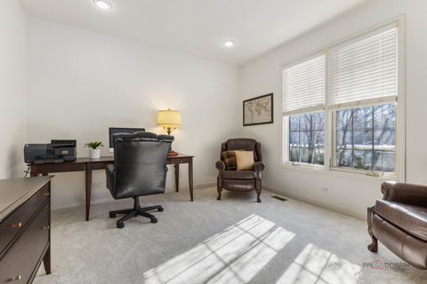 Tiny photo for 1819 Dunhill Circle, Glenview, IL 60025 (MLS # 12530799)