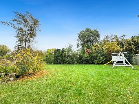 Tiny photo for 9 Greenwood Court S, Buffalo Grove, IL 60089 (MLS # 12786249)