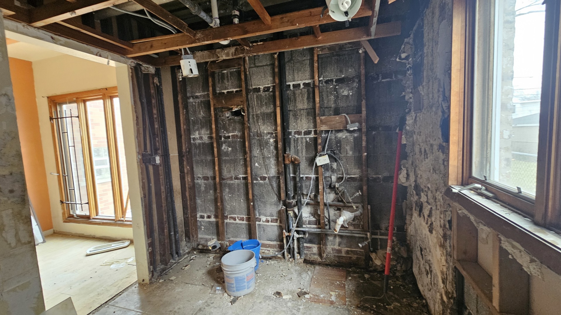 9319 S Calumet Avenue