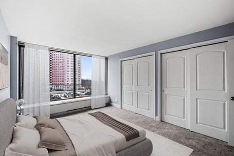 Tiny photo for 5455 N Sheridan Road #711, Chicago, IL 60640 (MLS # 12585871)