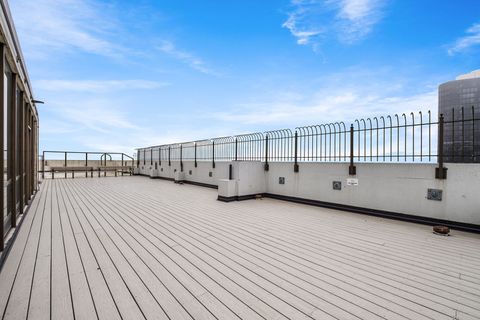 Tiny photo for 5455 N Sheridan Road #711, Chicago, IL 60640 (MLS # 12585871)