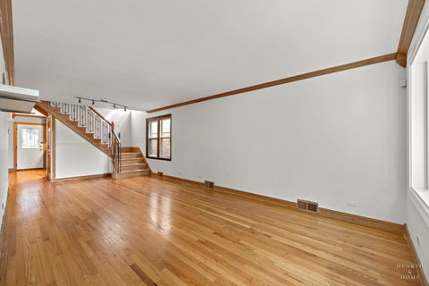 Tiny photo for 6051 N Marmora Avenue, Chicago, IL 60646 (MLS # 12762708)