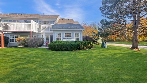Tiny photo for 6881 W Monticello Court #6881, Gurnee, IL 60031 (MLS # 12796968)