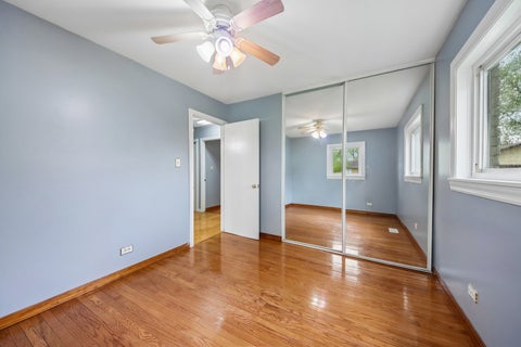 Tiny photo for 670 Lakeview Lane, Hoffman Estates, IL 60169 (MLS # 12623350)