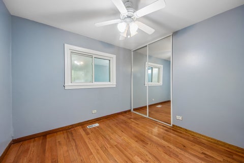 Tiny photo for 670 Lakeview Lane, Hoffman Estates, IL 60169 (MLS # 12623350)