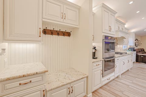 Tiny photo for 2920 Farmington Drive, Lindenhurst, IL 60046 (MLS # 12728383)