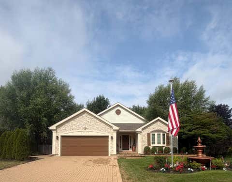 Photo of 2920 Farmington Drive, Lindenhurst, IL 60046 (MLS # 12728383)