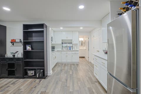 Tiny photo for 2920 Farmington Drive, Lindenhurst, IL 60046 (MLS # 12728383)
