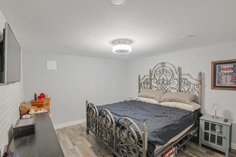 Tiny photo for 2920 Farmington Drive, Lindenhurst, IL 60046 (MLS # 12728383)