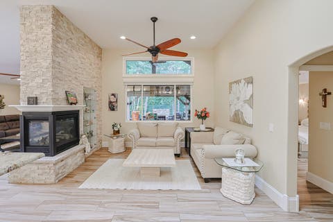 Tiny photo for 2920 Farmington Drive, Lindenhurst, IL 60046 (MLS # 12728383)