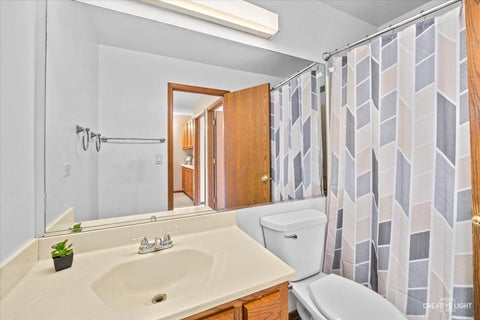 Tiny photo for 6292 Fremont Drive, Hanover Park, IL 60133 (MLS # 12768129)