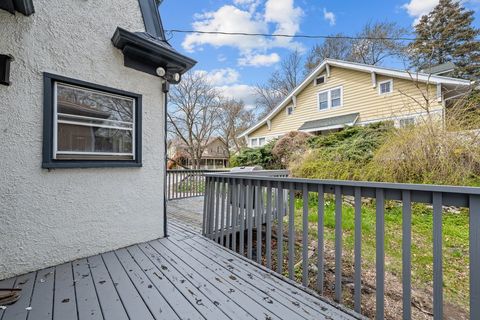 Tiny photo for 1200 E 9th Street, Davenport, IA 52803 (MLS # 12688556)