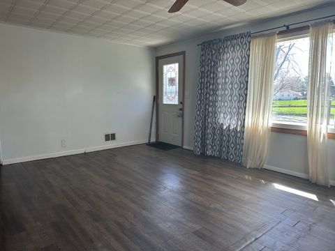 Tiny photo for 15507 36th Avenue, East Moline, IL 61244 (MLS # 12612393)